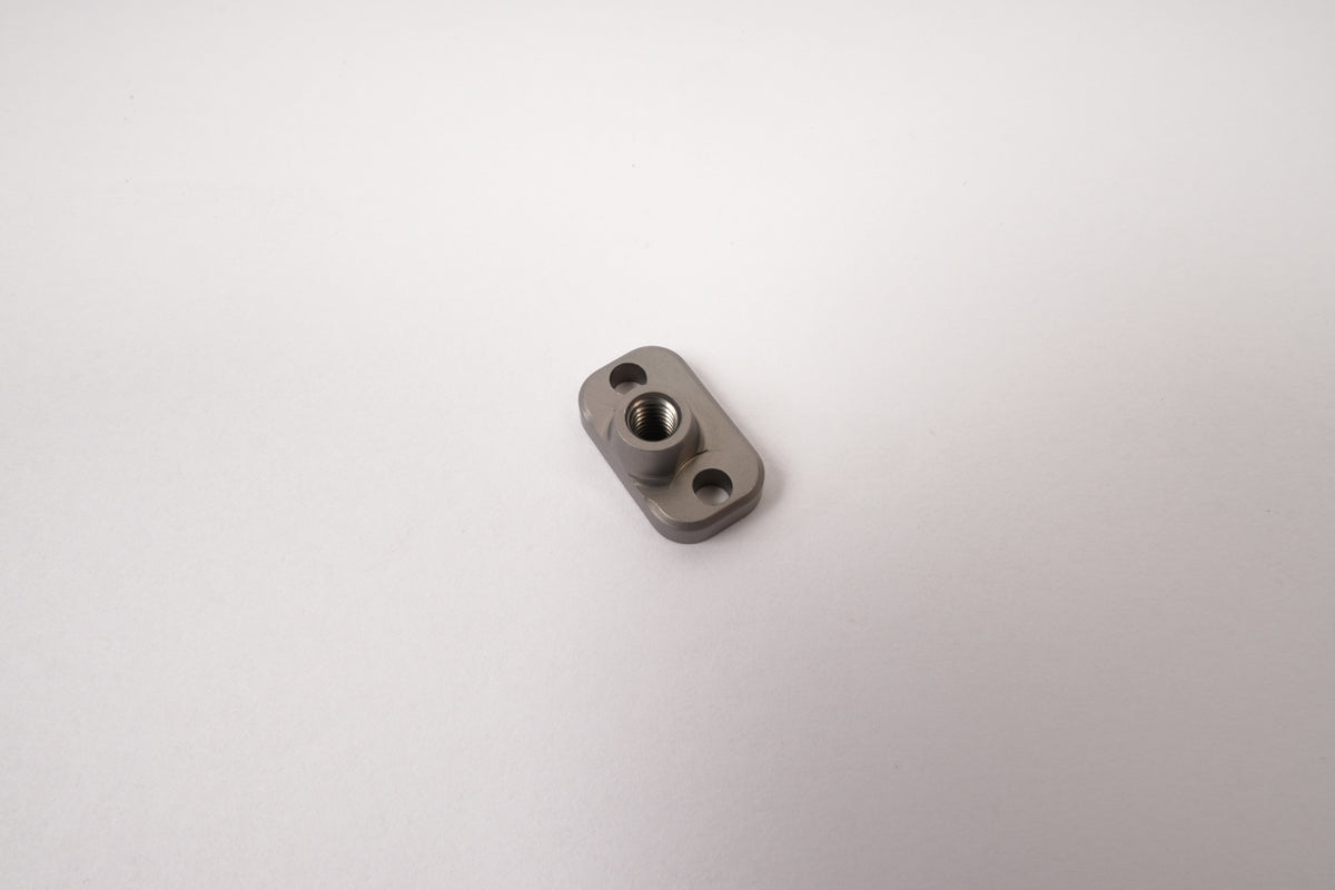 318401A - GT Front Hub King Pin Alloy Inserts