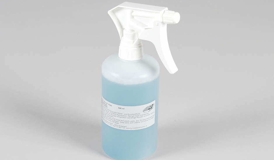 06528 - UNIVERSAL CLEANER 500ML – Cardinal Racing